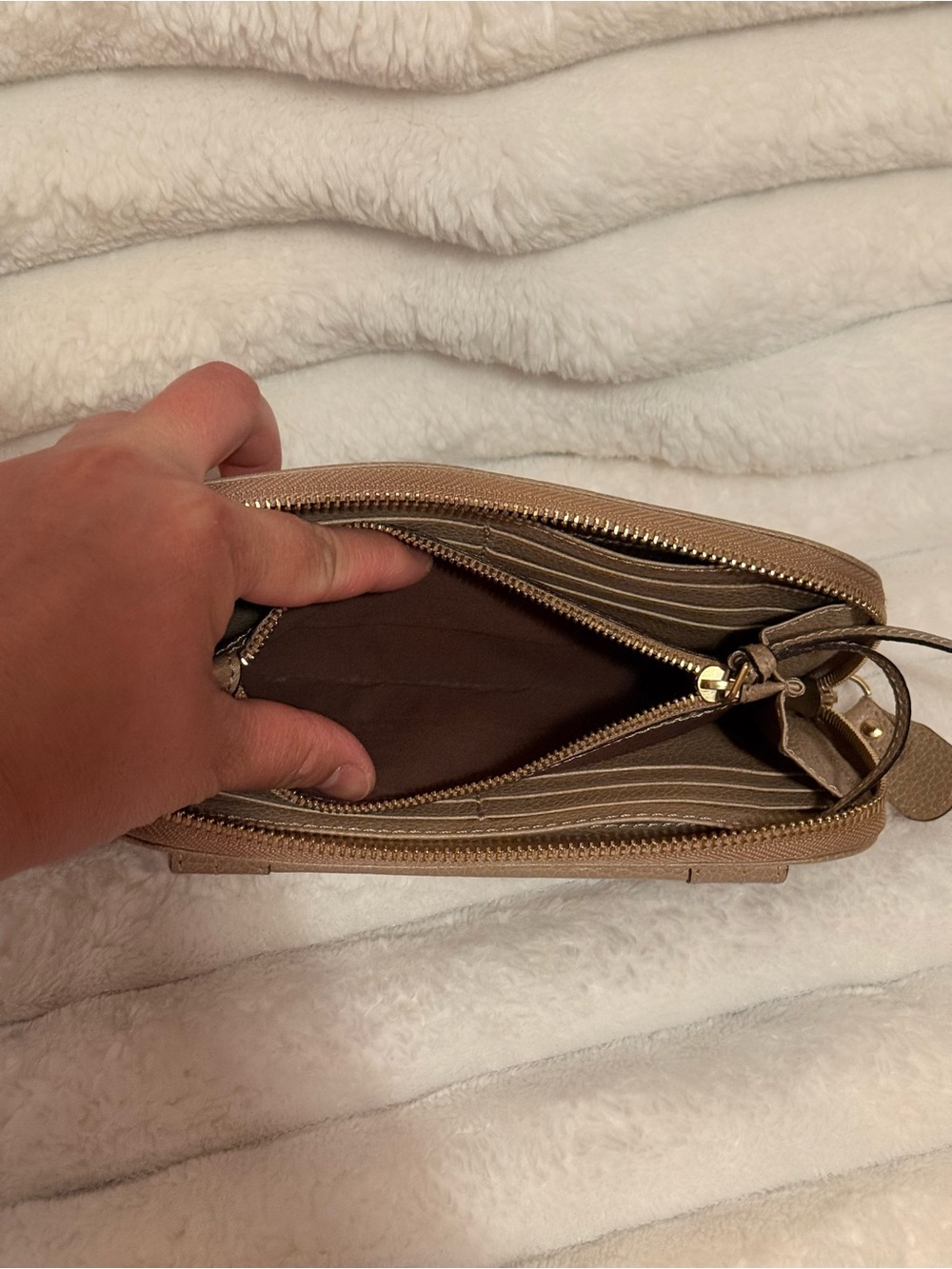 Chloé Paraty Zip Around Long Wallet With Dust Bag - Picture 10 of 16